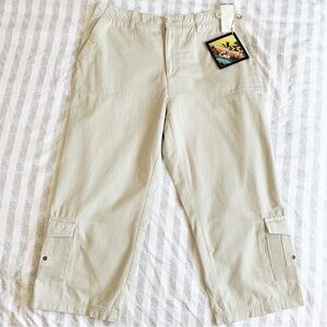 Havana Jack’s Cropped Cargo Pants Size 10